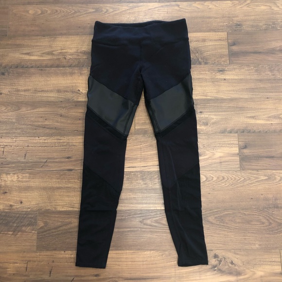 ALO Yoga Pants - ALO yoga Leggings